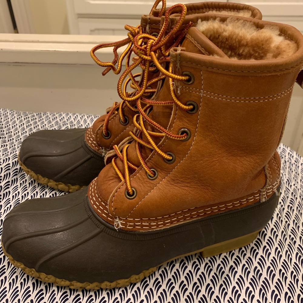 LLBean shearling lined bean boots 8 inch